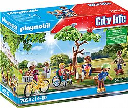 PLAYMOBIL - CITY LIFE - In the City Park, 70542